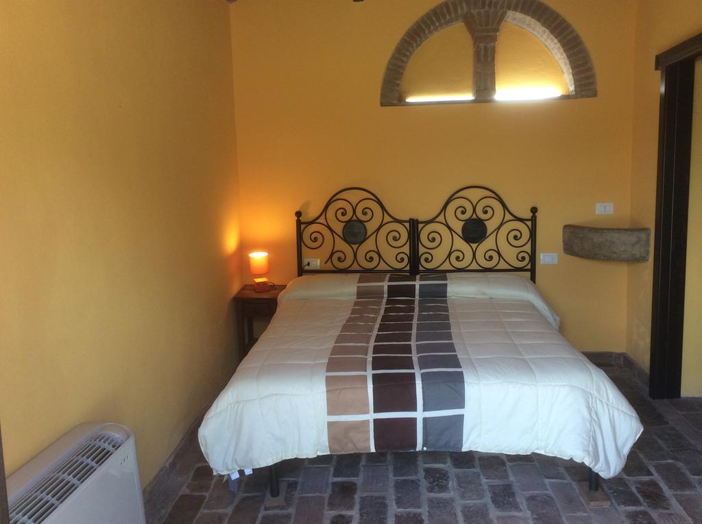 Podere Girasoli Guest House Piombino Bagian luar foto