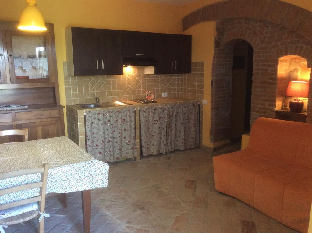 Podere Girasoli Guest House Piombino Bagian luar foto